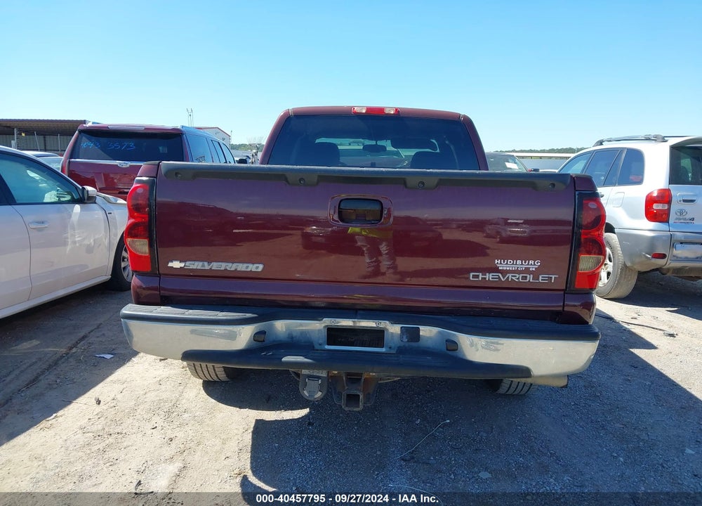 2005 CHEVROLET SILVERADO 1500 LS VIN: 1GCEC19T05Z215140