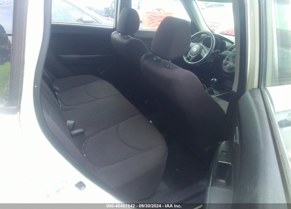 2011 KIA SOUL VIN: KNDJT2A11B7261811
