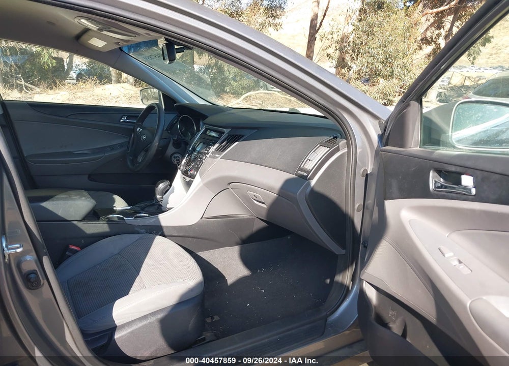 2012 HYUNDAI SONATA GLS VIN: 5NPEB4AC4CH498906