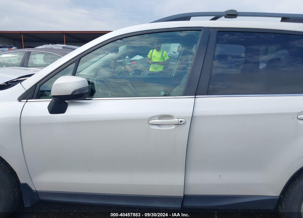 2014 SUBARU FORESTER 2.5I TOURING VIN: JF2SJAMC6EH417410