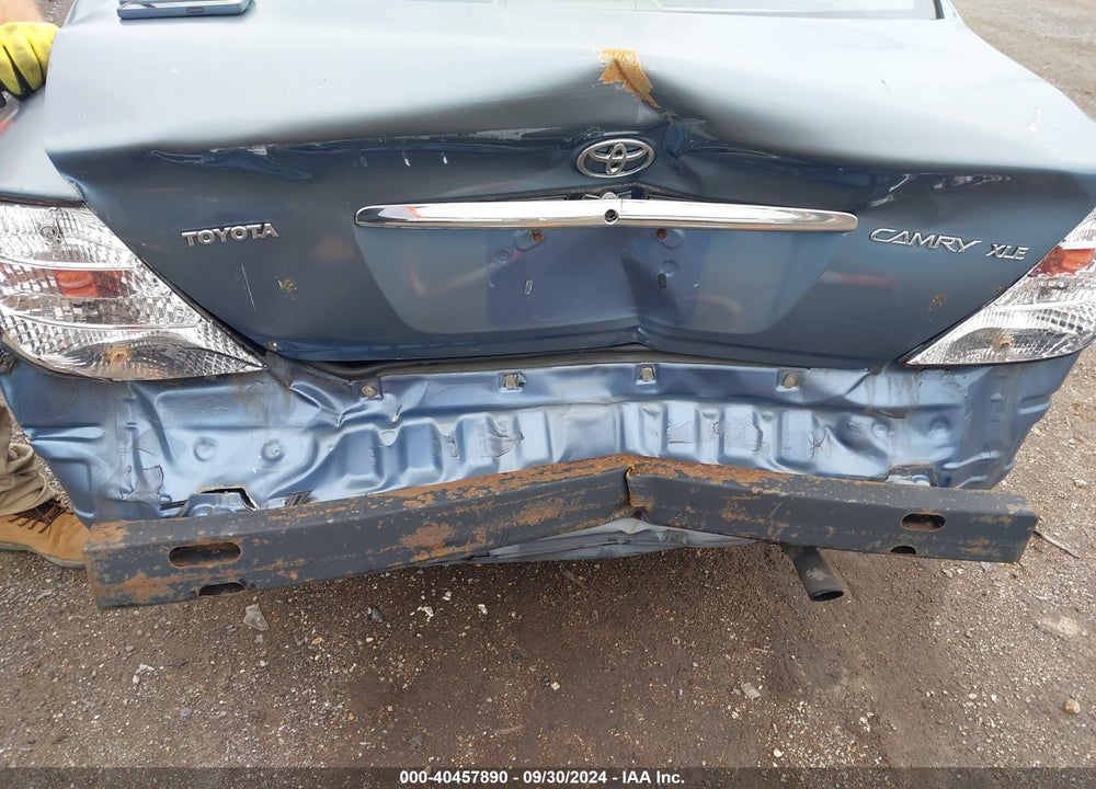 2003 TOYOTA CAMRY XLE VIN: 4T1BE30K73U687841