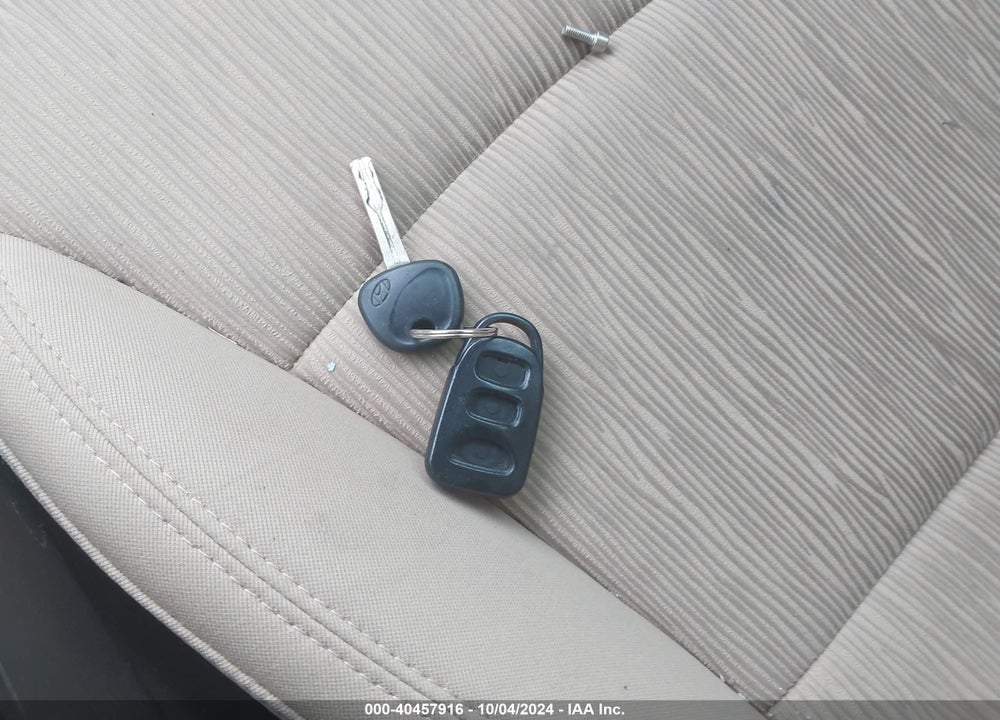 2013 HYUNDAI SONATA GLS VIN: 5NPEB4AC5DH572206