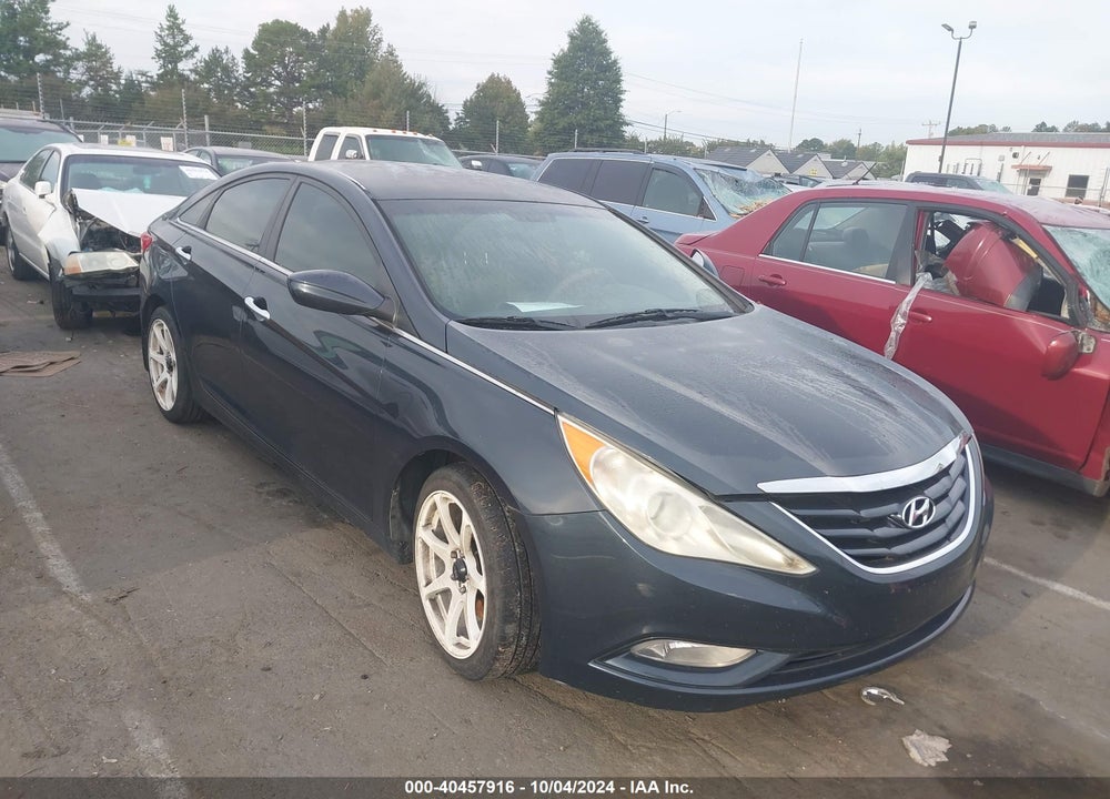 2013 HYUNDAI SONATA GLS VIN: 5NPEB4AC5DH572206