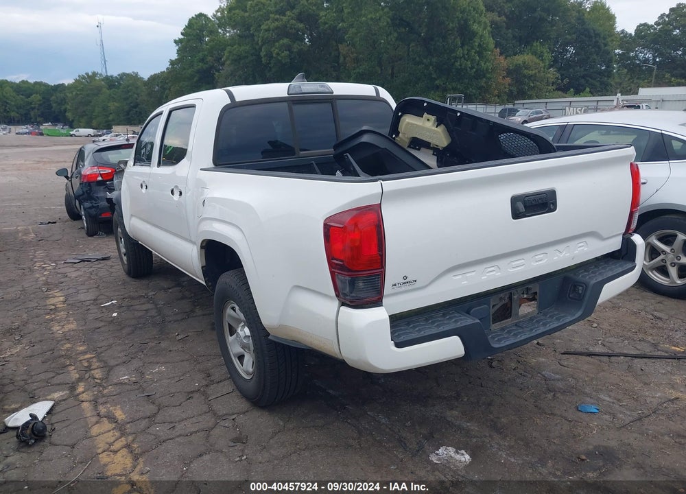 2018 TOYOTA TACOMA SR VIN: 5TFAX5GN9JX112660