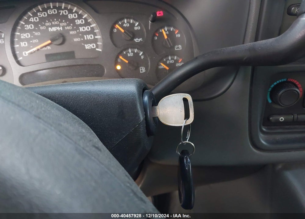 2004 CHEVROLET SILVERADO 1500 Z71 VIN: 2GCEK13T541388719