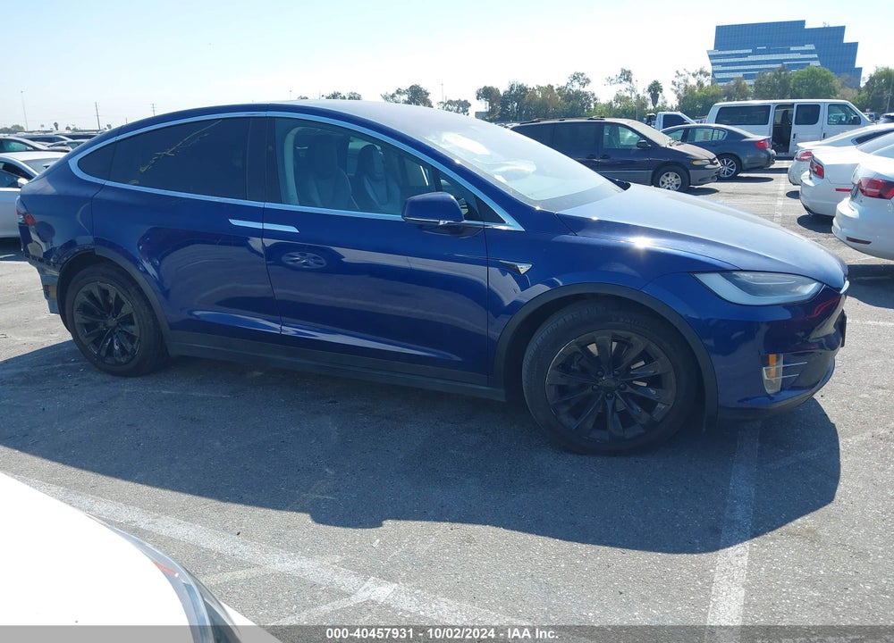2017 TESLA MODEL X 100D/75D/90D VIN: 5YJXCDE26HF077167