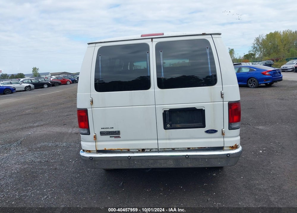 2008 FORD E-350 SUPER DUTY XL/XLT VIN: 1FBNE31L68DB25806