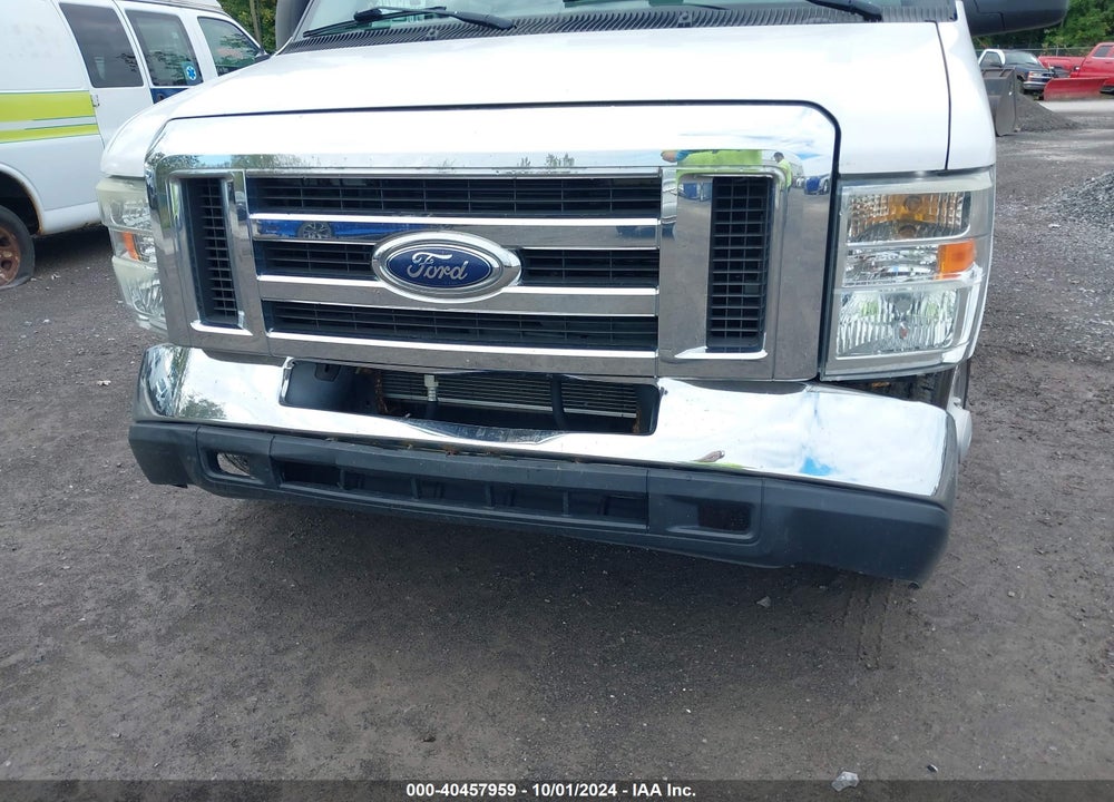 2008 FORD E-350 SUPER DUTY XL/XLT VIN: 1FBNE31L68DB25806
