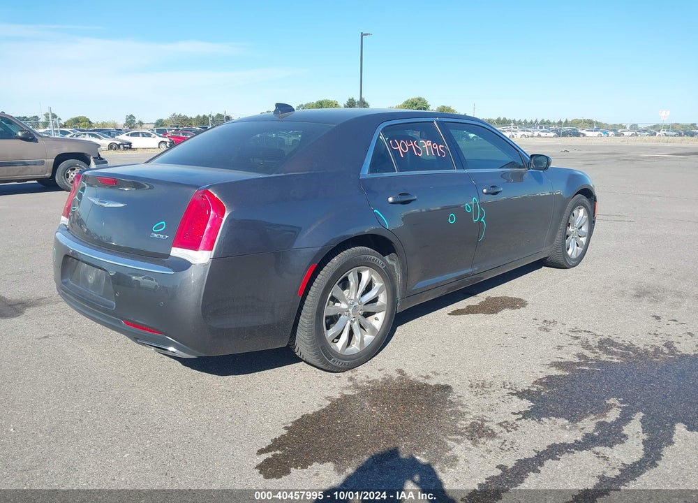 2015 CHRYSLER 300 LIMITED VIN: 2C3CCARG8FH781918
