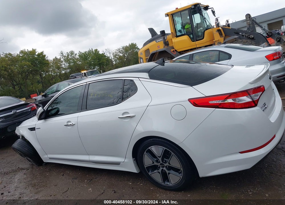 2013 KIA OPTIMA HYBRID EX VIN: KNAGM4AD5D5047445