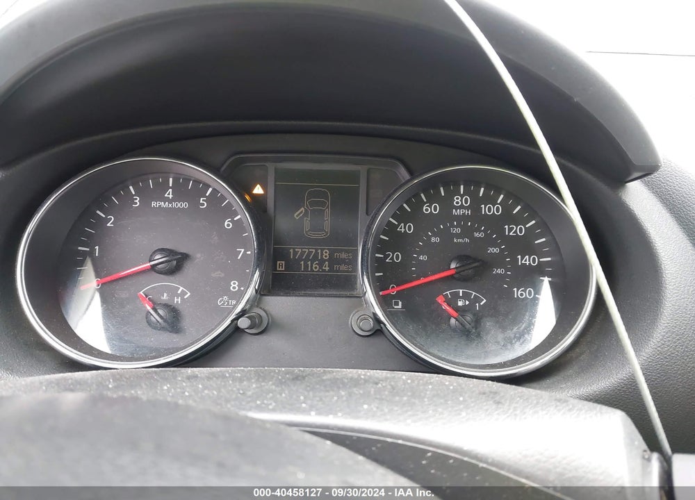 2011 NISSAN ROGUE SV VIN: JN8AS5MV1BW669285