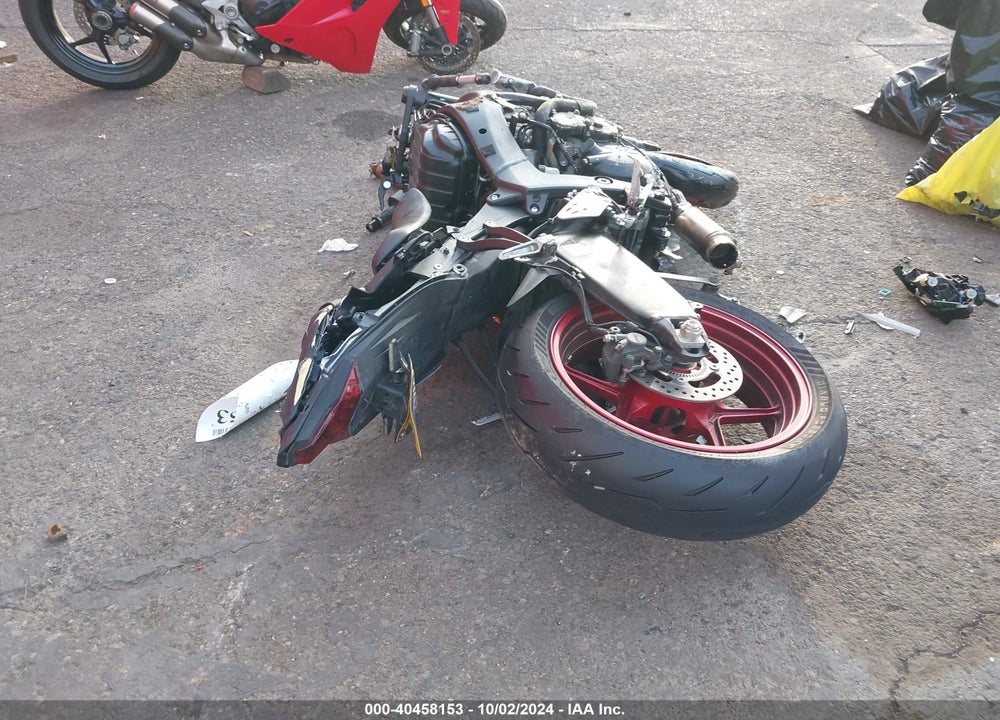 2024 KAWASAKI ZX636 K VIN: JKBZXJJ11RA000733