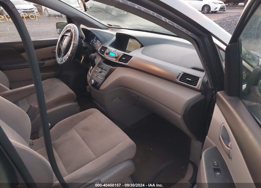 2013 HONDA ODYSSEY LX VIN: 5FNRL5H20DB058375