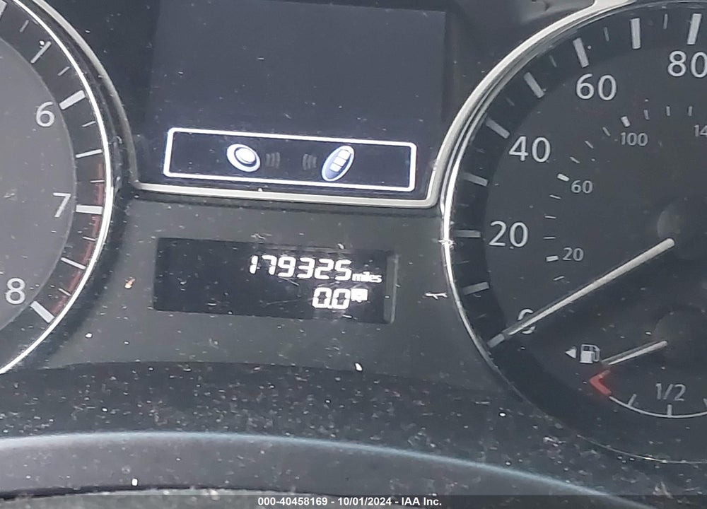 2014 NISSAN PATHFINDER SL VIN: 5N1AR2MM4EC691196