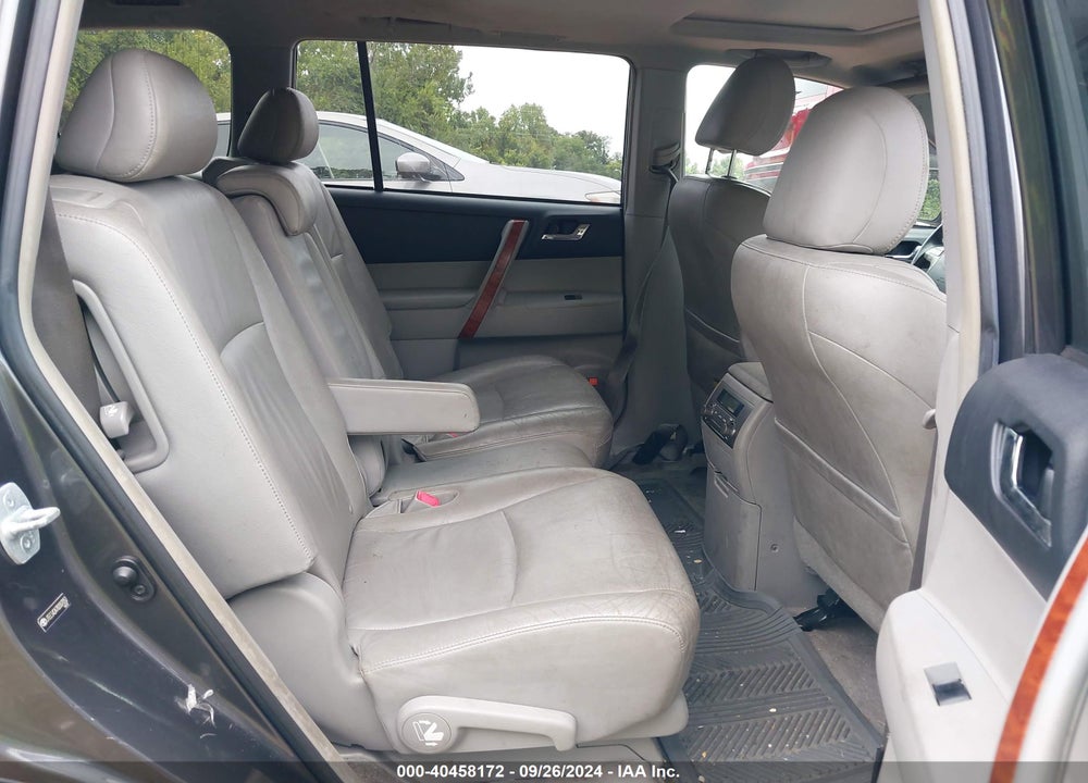 2008 TOYOTA HIGHLANDER LIMITED VIN: JTEES42A782007052
