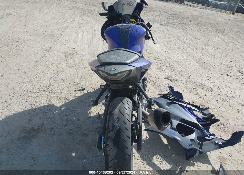 2023 YAMAHA YZFR3 A VIN: MH3RH18YXPK010163
