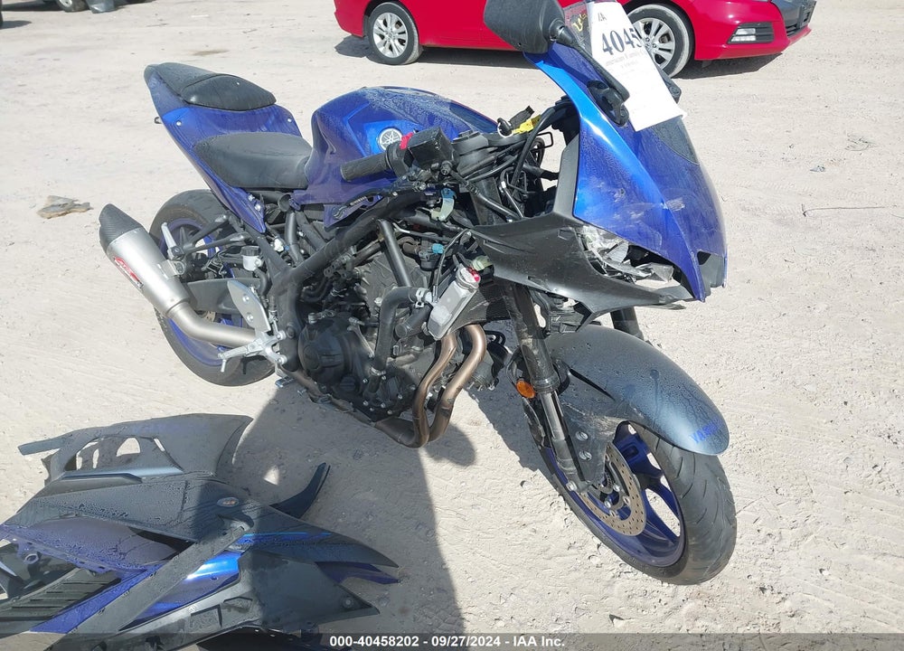 2023 YAMAHA YZFR3 A VIN: MH3RH18YXPK010163