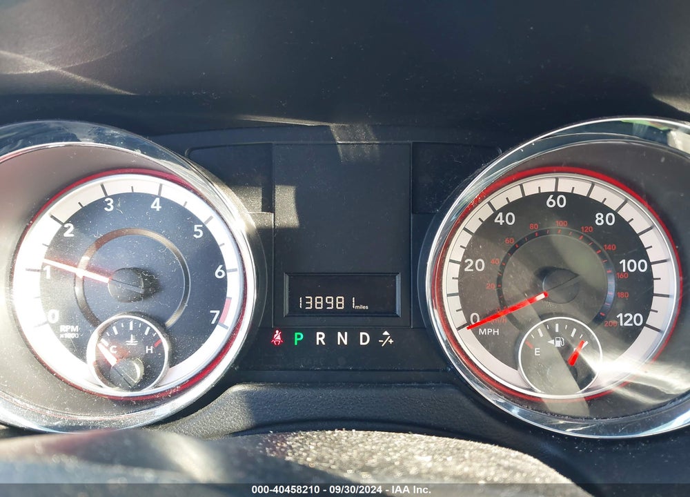 2017 DODGE GRAND CARAVAN SXT VIN: 2C4RDGCG2HR715893