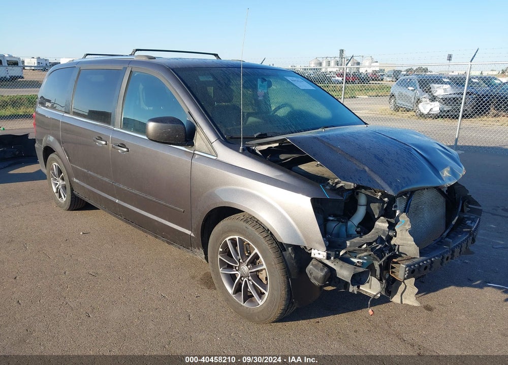 2017 DODGE GRAND CARAVAN SXT VIN: 2C4RDGCG2HR715893