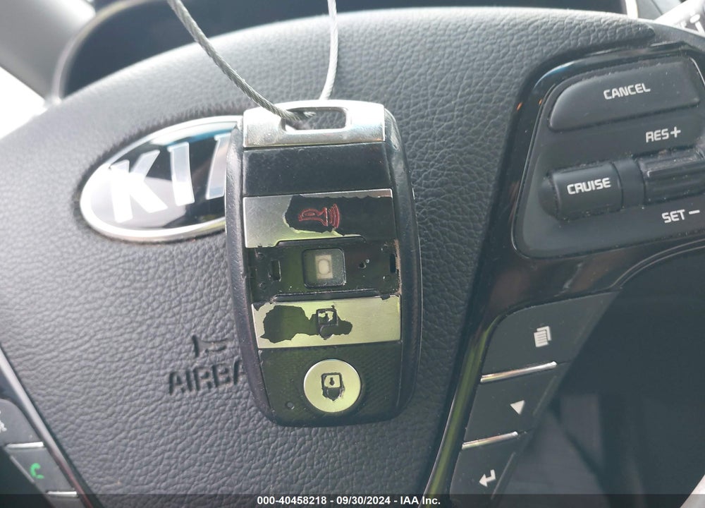 2017 KIA FORTE VIN: 3KPFL4A74HE054733