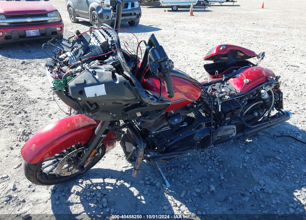 2018 HARLEY-DAVIDSON FLTRXS ROAD GLIDE SPECIAL VIN: 1HD1KTC11JB634104