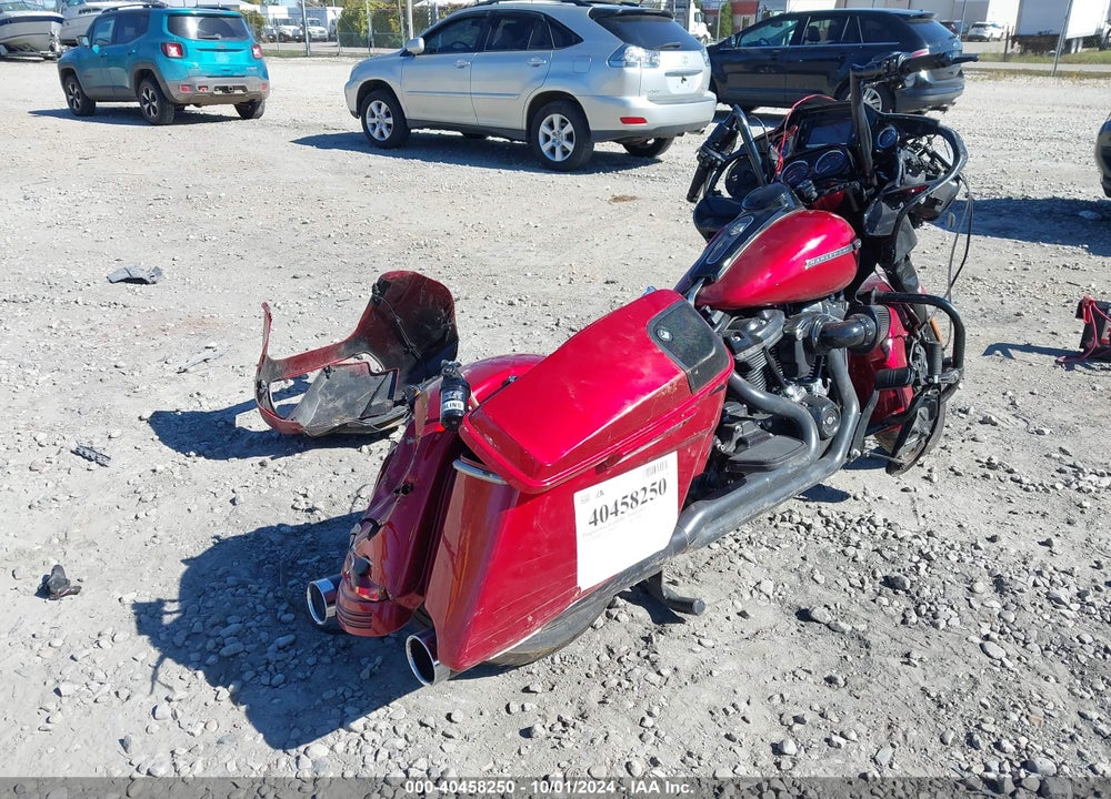 2018 HARLEY-DAVIDSON FLTRXS ROAD GLIDE SPECIAL VIN: 1HD1KTC11JB634104