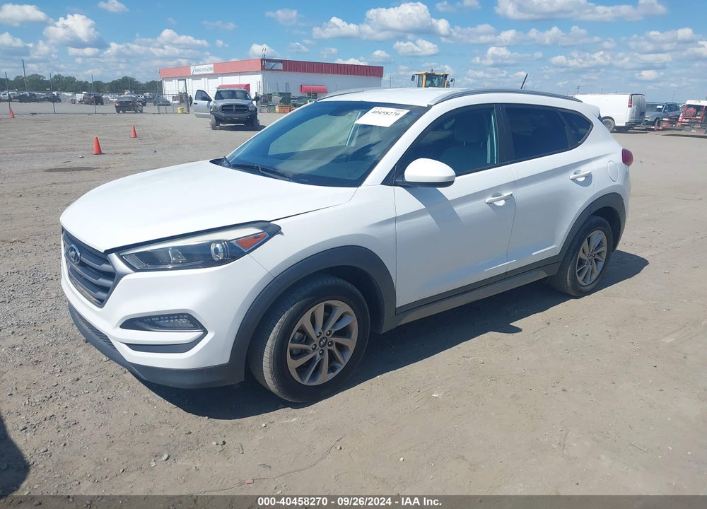 2017 HYUNDAI TUCSON SE VIN: KM8J3CA41HU297505