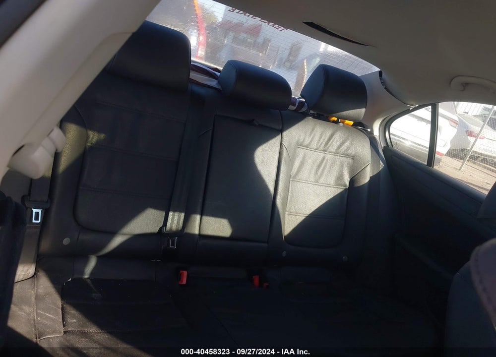 2012 VOLKSWAGEN JETTA VIN: 3VWDX7AJ7CM383365