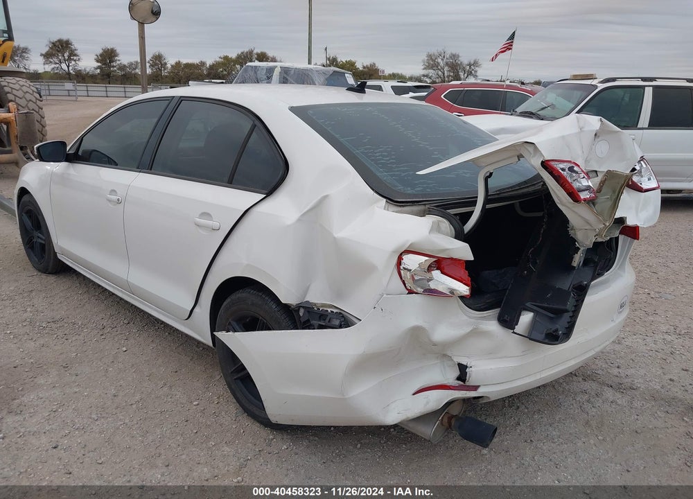 2012 VOLKSWAGEN JETTA VIN: 3VWDX7AJ7CM383365