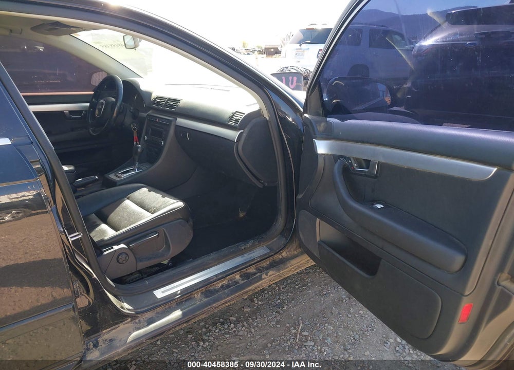 2008 AUDI A4 2.0T VIN: WAUAF78E38A044542