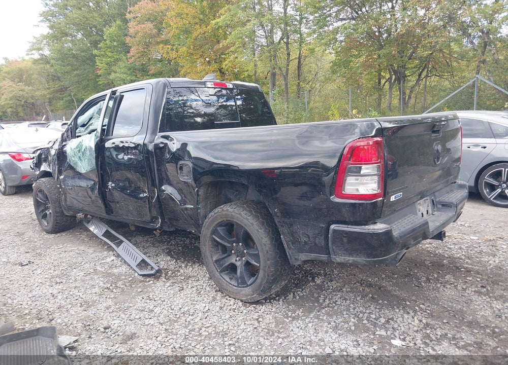 2022 RAM 1500 BIG HORN QUAD CAB 4X4 6'4 BOX VIN: 1C6SRFBT6NN128298