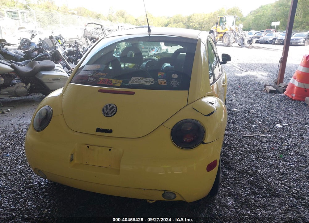 2000 VOLKSWAGEN NEW BEETLE GL VIN: 3VWBC21C6YM448186