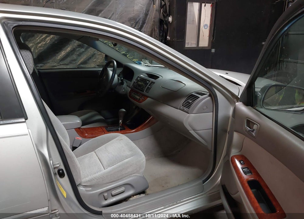 2003 TOYOTA CAMRY XLE VIN: 4T1BE30K73U145459