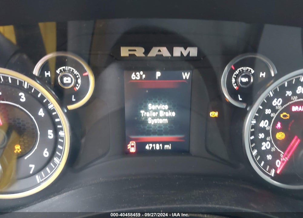 2024 RAM 1500 BIG HORN 4X4 5'7 BOX VIN: 1C6RRFFGXRN131044
