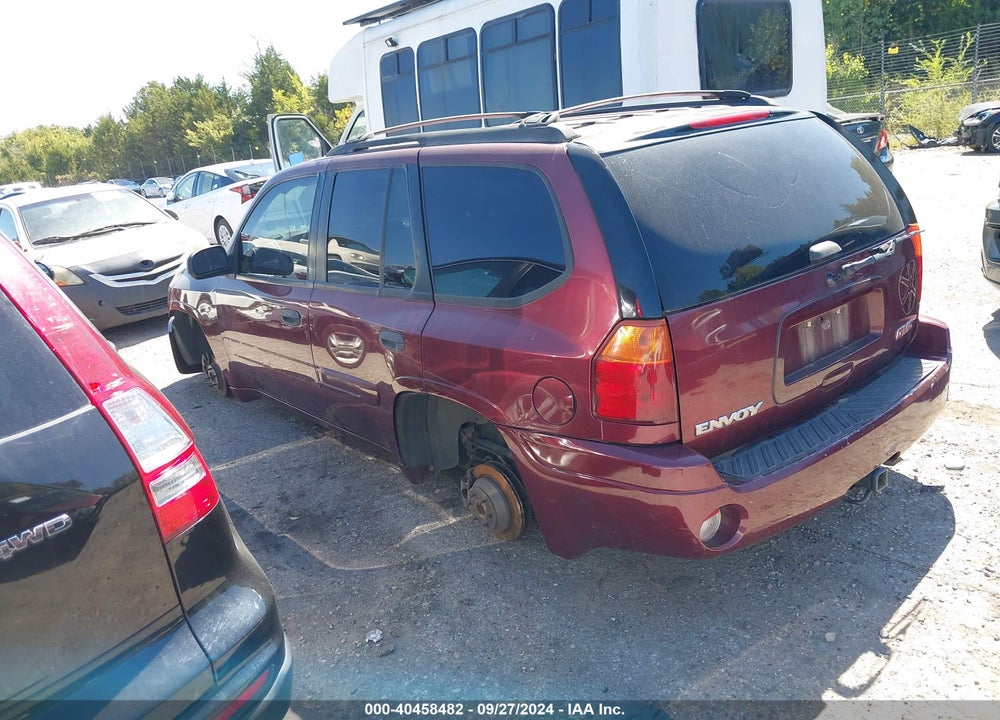 2005 GMC ENVOY SLE VIN: 1GKDS13S852114486
