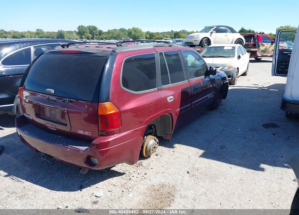 2005 GMC ENVOY SLE VIN: 1GKDS13S852114486