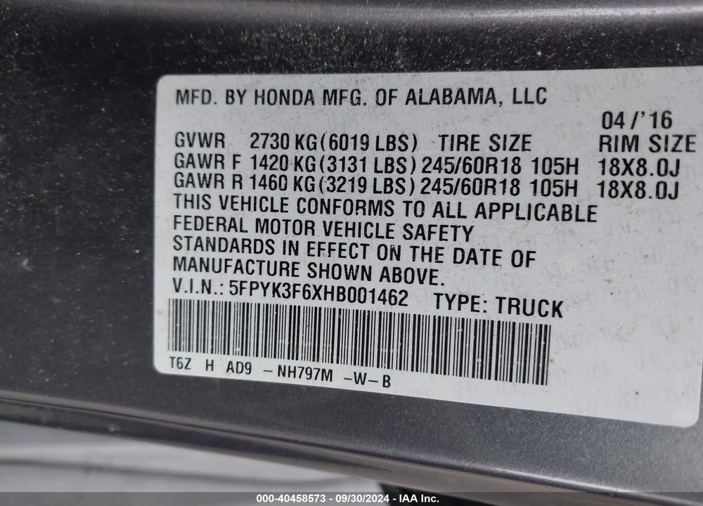2017 HONDA RIDGELINE RTL-T VIN: 5FPYK3F6XHB001462