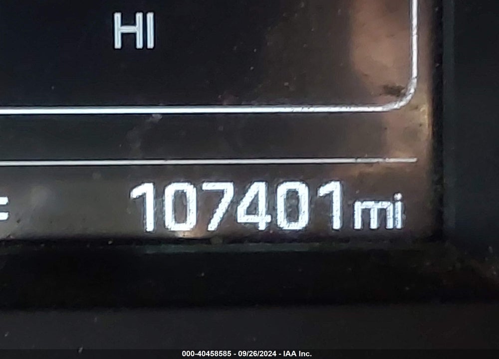 2017 HYUNDAI SANTA FE SPORT 2.4L VIN: 5NMZU3LB4HH045710