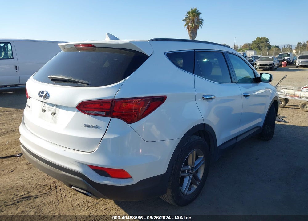 2017 HYUNDAI SANTA FE SPORT 2.4L VIN: 5NMZU3LB4HH045710