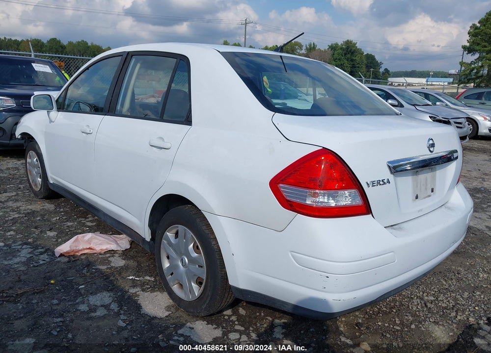 2011 NISSAN VERSA 1.8S VIN: 3N1BC1AP8BL455110