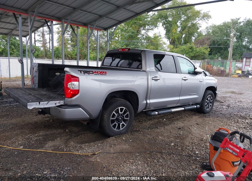 2017 TOYOTA TUNDRA LIMITED 5.7L V8 VIN: 5TFHY5F19HX652286