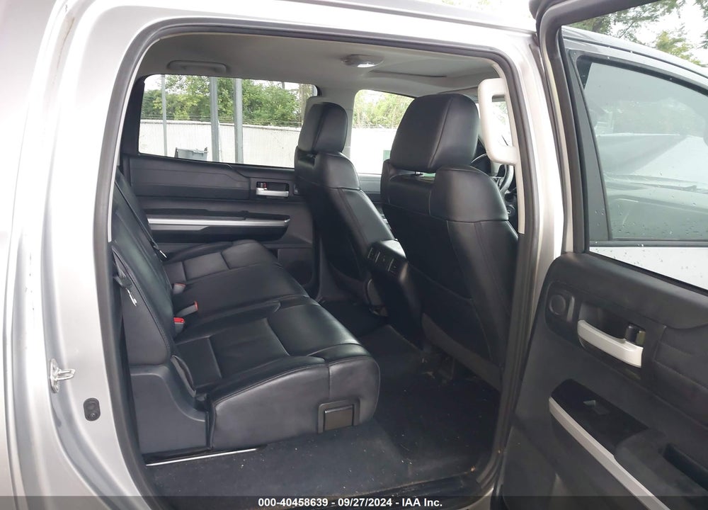 2017 TOYOTA TUNDRA LIMITED 5.7L V8 VIN: 5TFHY5F19HX652286