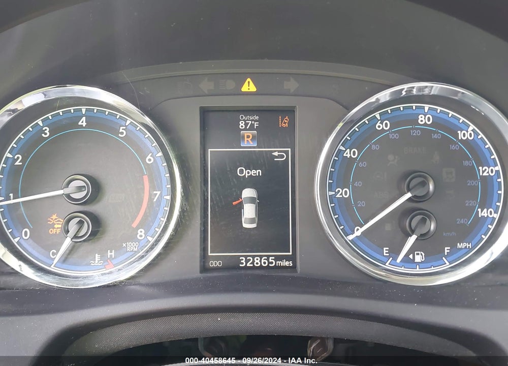 2019 TOYOTA COROLLA SE VIN: 5YFBURHE2KP858399