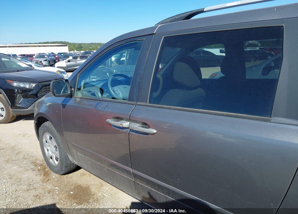 2010 KIA SEDONA LX VIN: KNDMG4C33A6344107