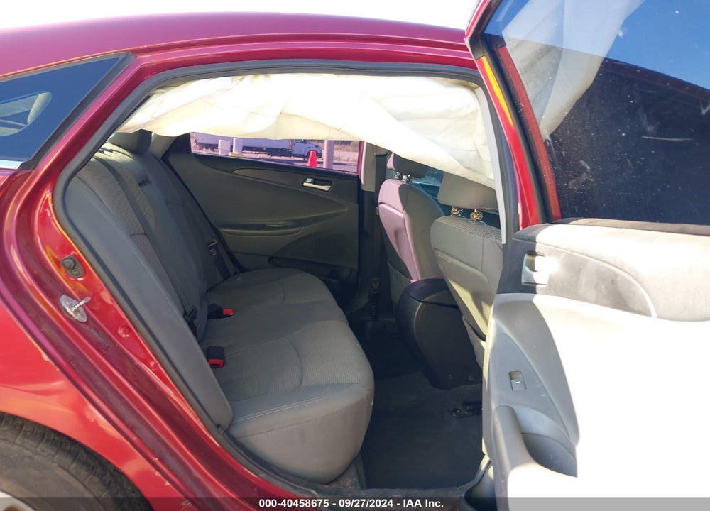 2014 HYUNDAI SONATA GLS VIN: 5NPEB4AC3EH842535