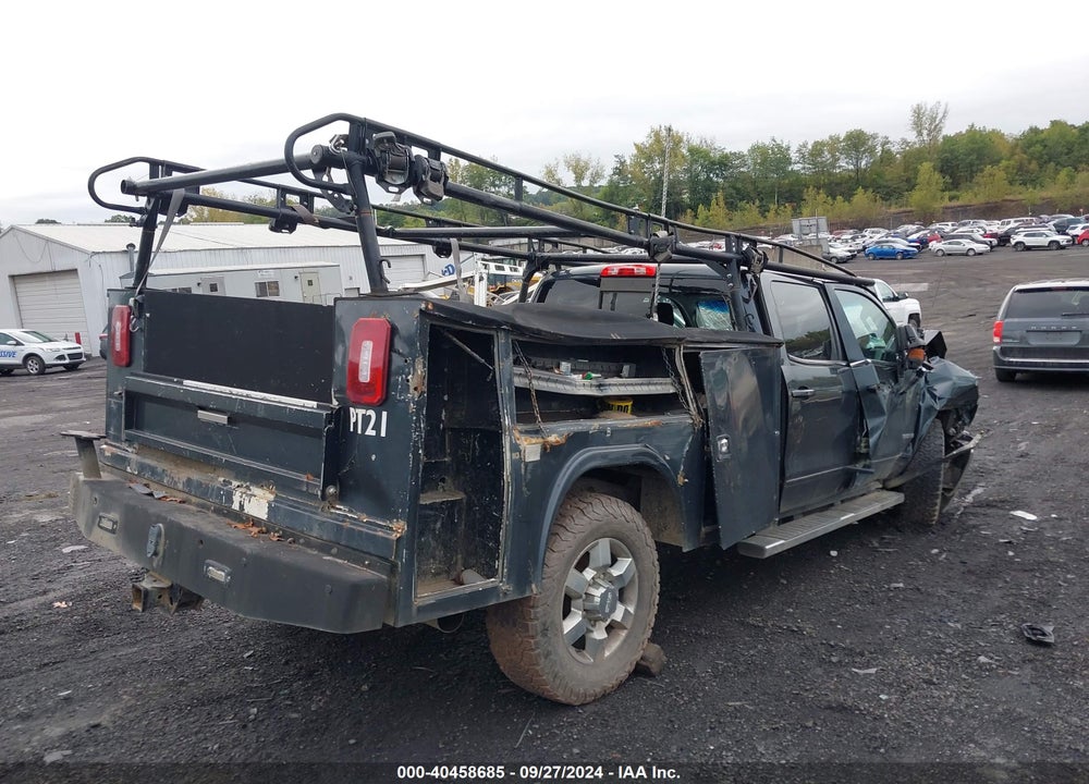 2018 GMC SIERRA 3500HD SLE VIN: 1GT42WCY9JF146606