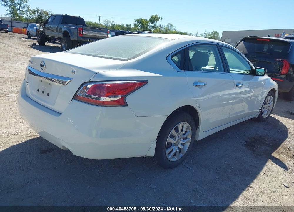 2015 NISSAN ALTIMA 2.5 S VIN: 1N4AL3AP0FN873273