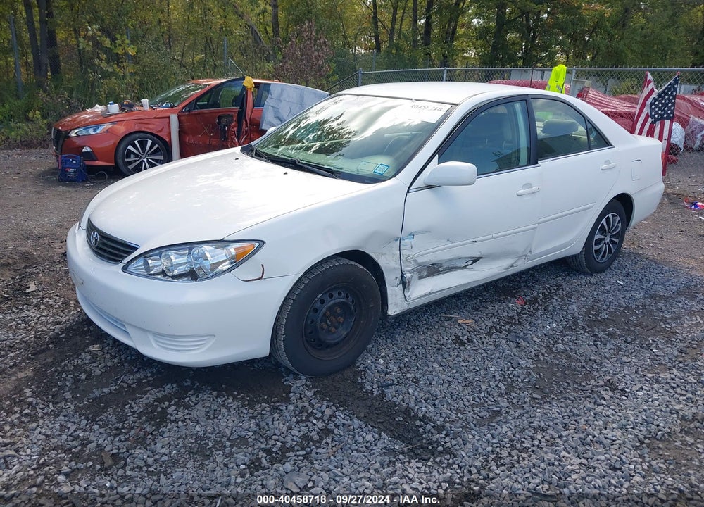 2005 TOYOTA CAMRY LE VIN: 4T1BE32K65U393010