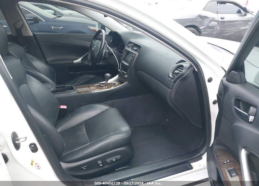 2010 LEXUS IS 250 VIN: JTHBF5C26A5117246
