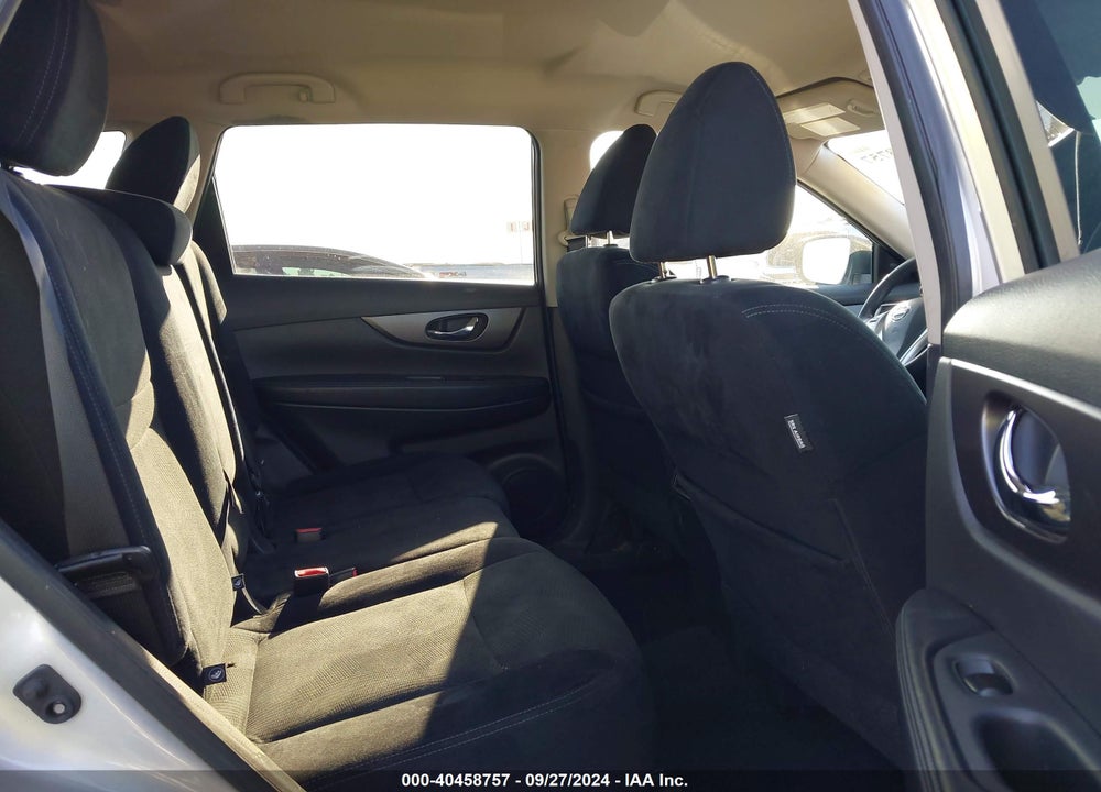 2016 NISSAN ROGUE VIN: 5N1AT2MV1GC915876